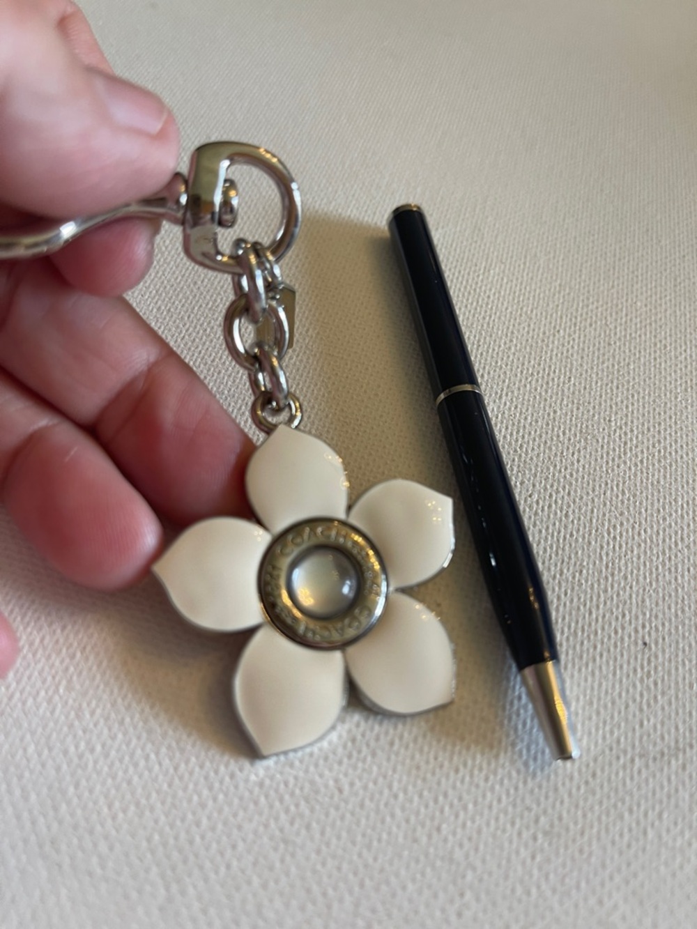 COACH White Enamel Flower Keychain Charm and Coach Pen - Picture 4 of 6